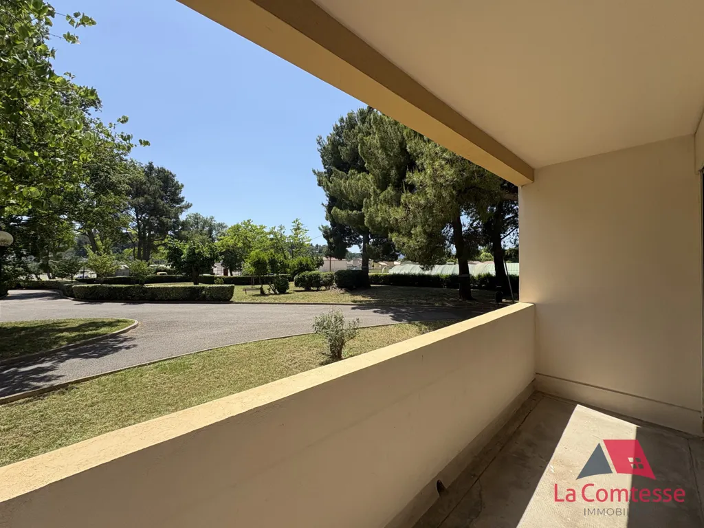 Rõdu - Studio with Terrace in Aubagne