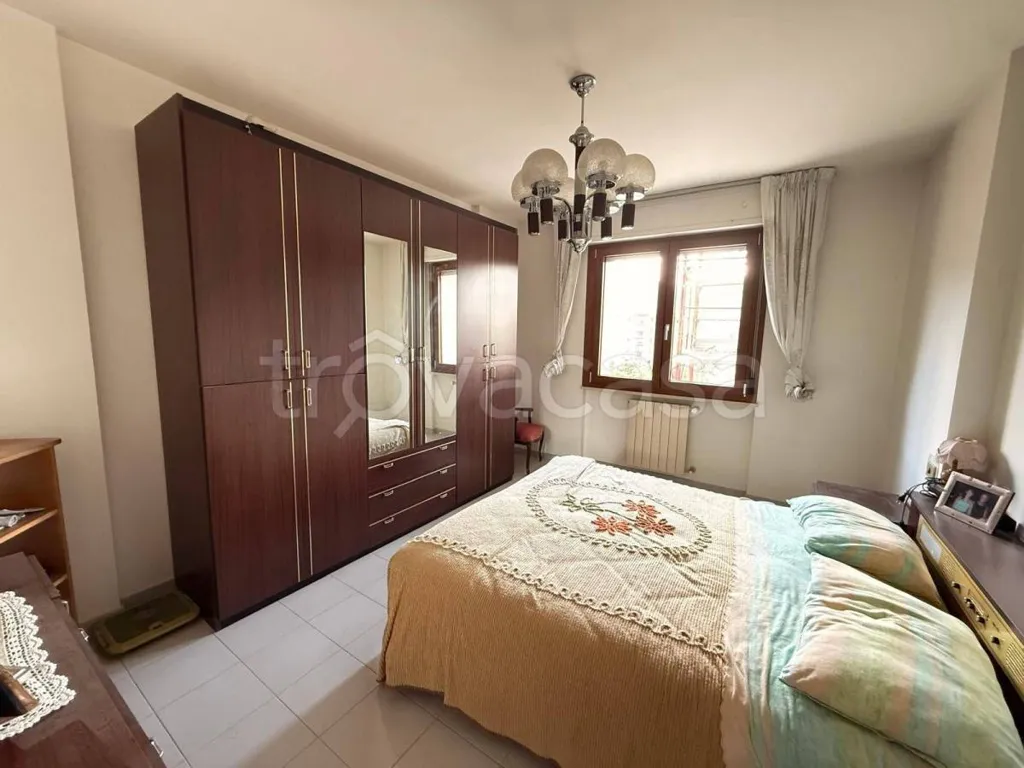 Chambres - Apartment with Balcony in Villa Reatina, Rieti