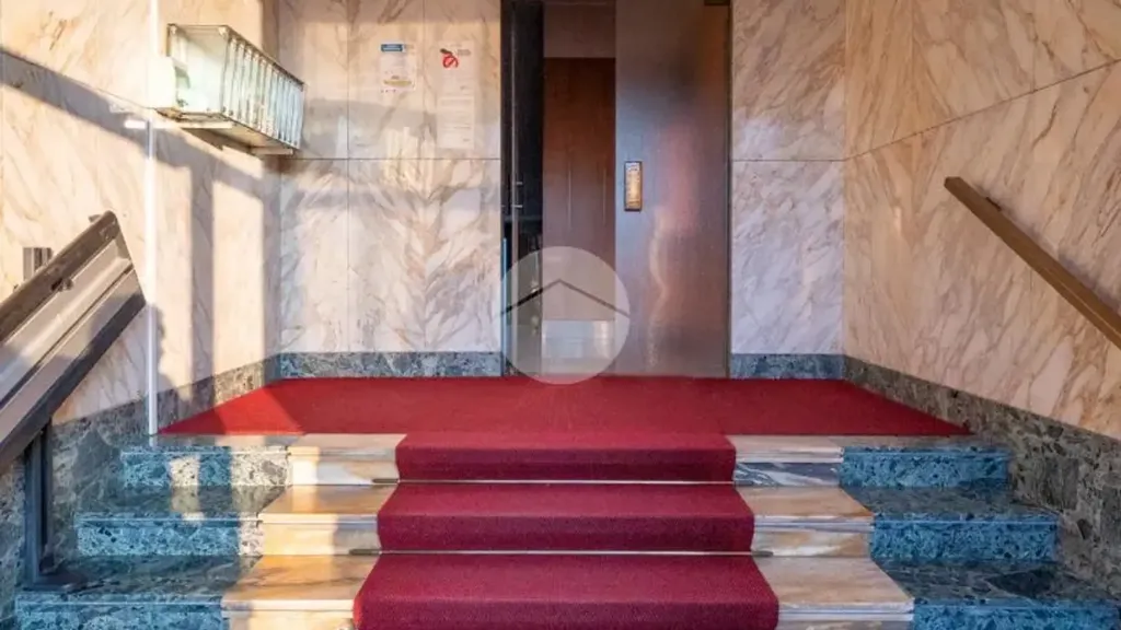 Ingresso - Apartment with Balcony in Orbassano