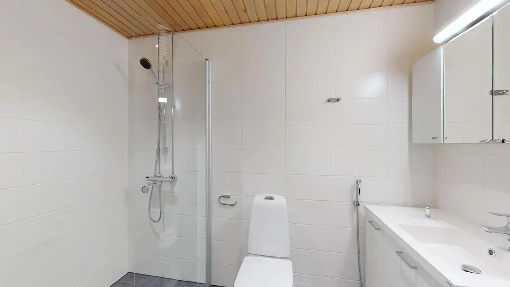 Vannitoad - Apartment with Balcony in Oulu Centre