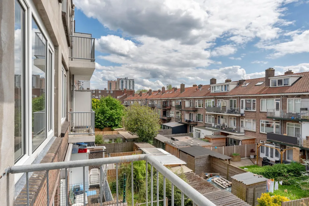 Balcone - Galerijflat with Skyline View in Charlois