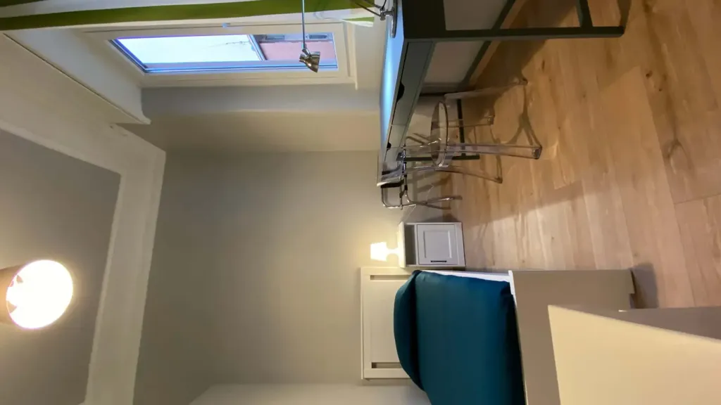 Chambres - Studio Apartment with Balcony in Milan