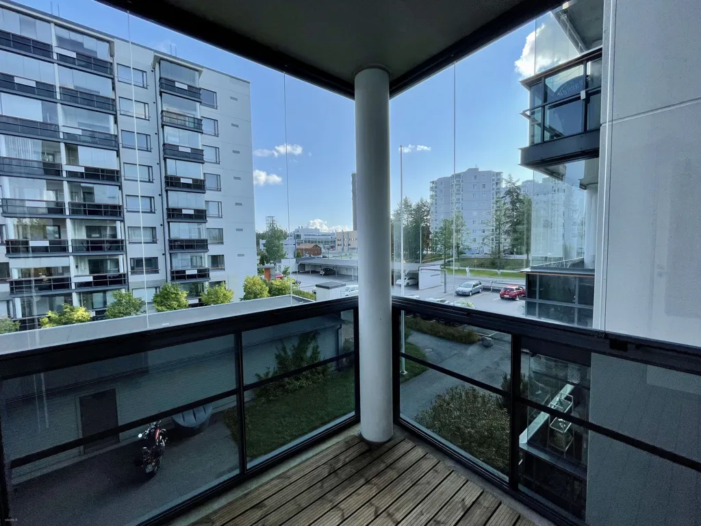 Balcon - Modern Studio Flat with Balcony in Hervanta, Tampere