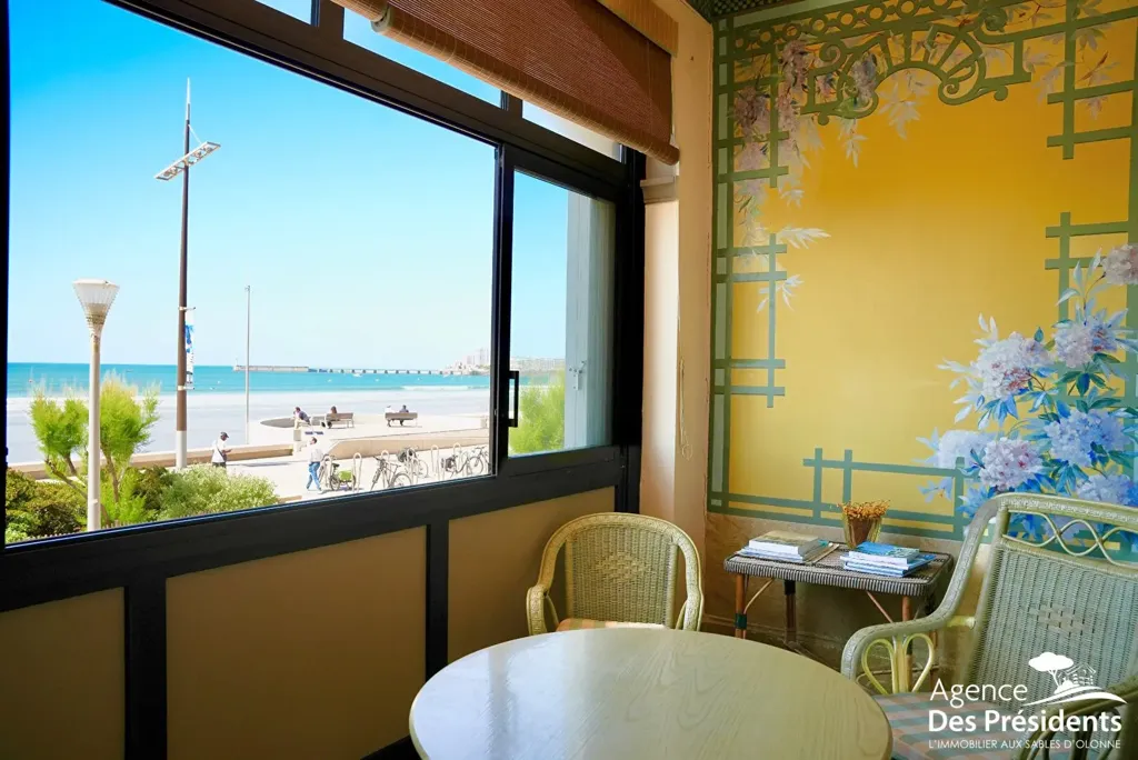 Terrace - Villa with Sea View in Sables d'Olonne