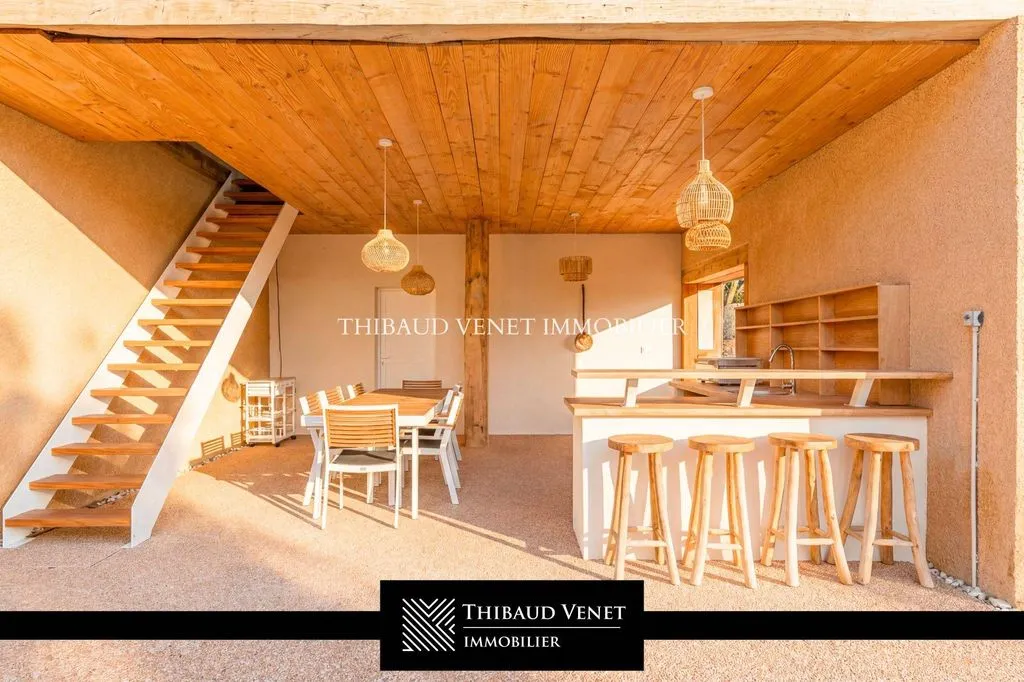 Söögituba - Luxury House with Pool in Bourgoin-Jallieu