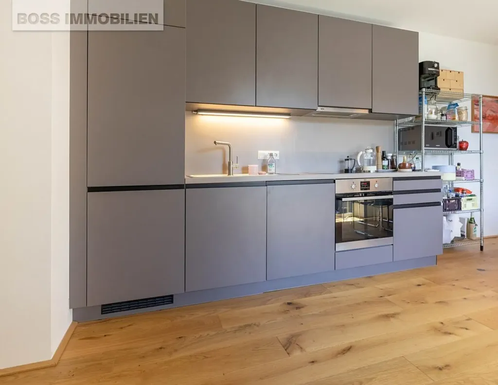 Cucina - Modern Apartment with Balcony in Linz