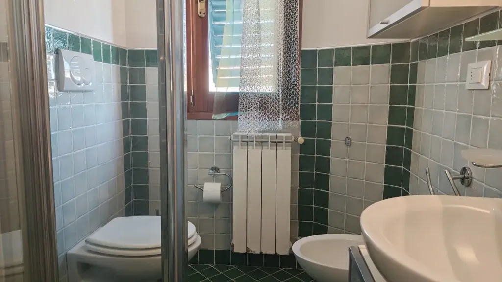Vannitoad - Restored 2-Bedroom Flat with Balcony in Florence