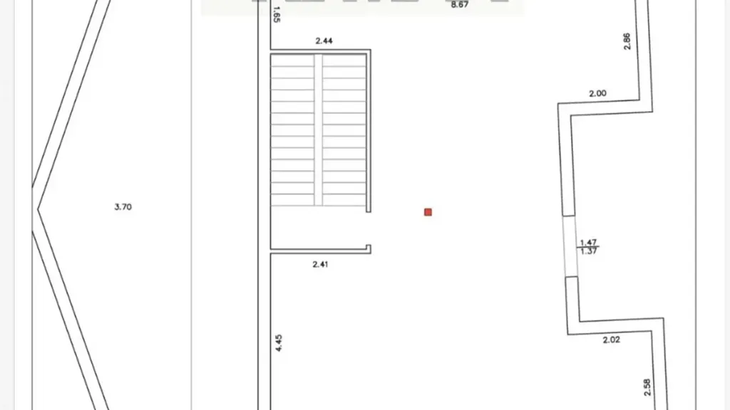 Plan - Spacious Apartment with Balcony in Ragusa