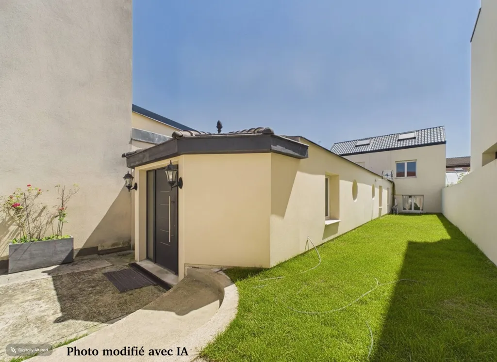 Jardin - Maison avec Terrasse et Jardin à Reims