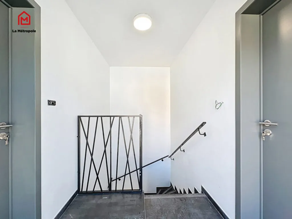Ingresso - New Duplex Apartment with Terrace in Châtelet
