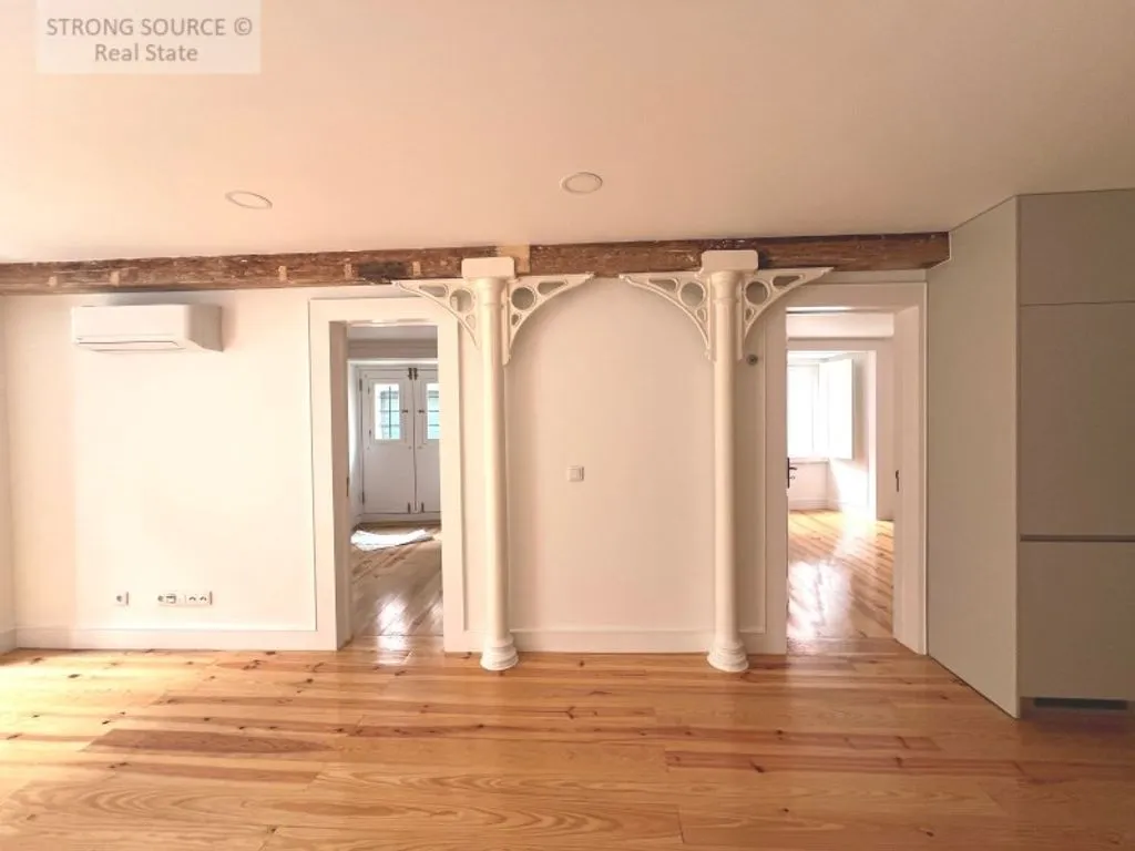 Elutuba - Luxury Apartments with River View in Graca, Lisbon