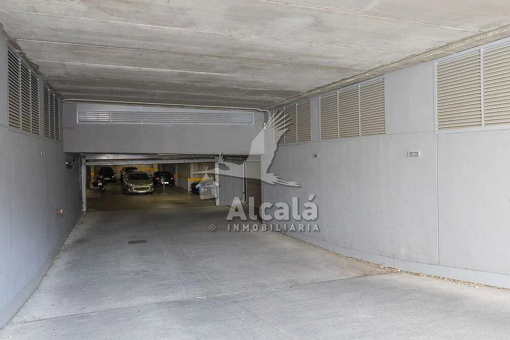Garage - 1-Bed Flat with Pool in Los Hueros