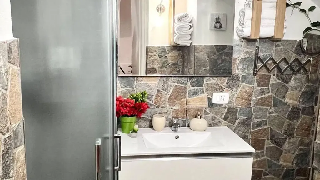 Salles de bain - Bilocale with B&B in Catania