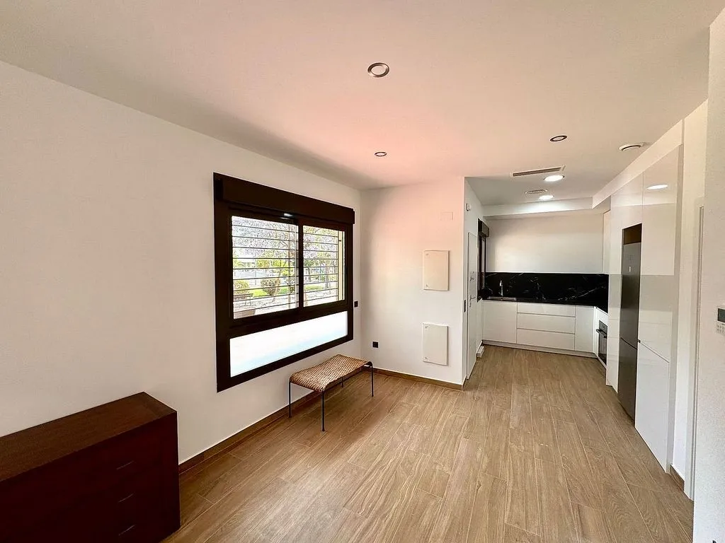 Cuisine - Modern Studio Flat with Air Conditioning in Murcia