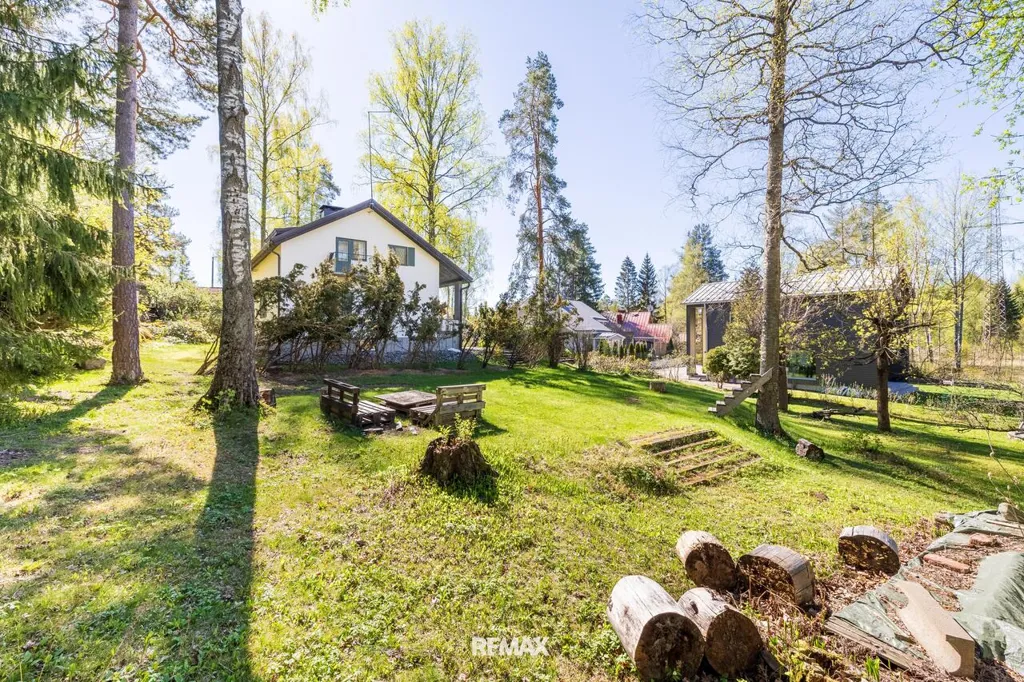 Jardin - Building Plot with Park Access in Helsinki
