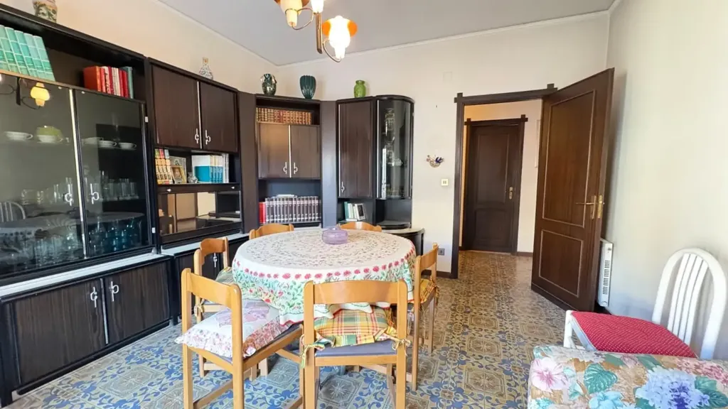 Söögituba - Apartment with Parking in Palermo