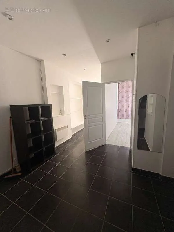 Appartement 3 pièces à Marseille-5e