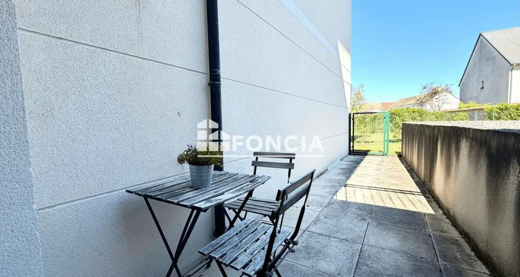 Terrasse - Studio avec Terrasse au Cœur d'Olivet