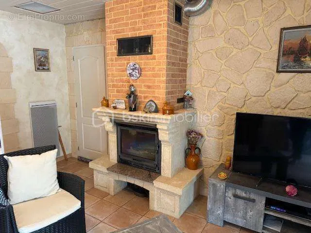 Soggiorno - Contemporary House with Garden in Coutras Centre