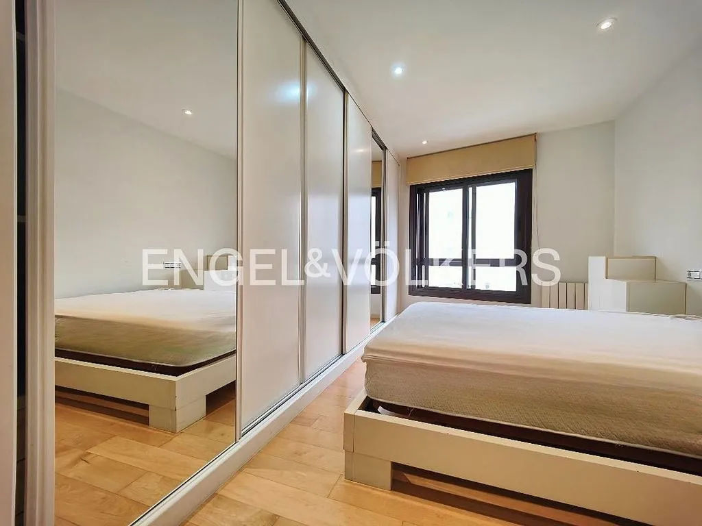 Magamistoad - 2-Bedroom Apartment with River View in Centre