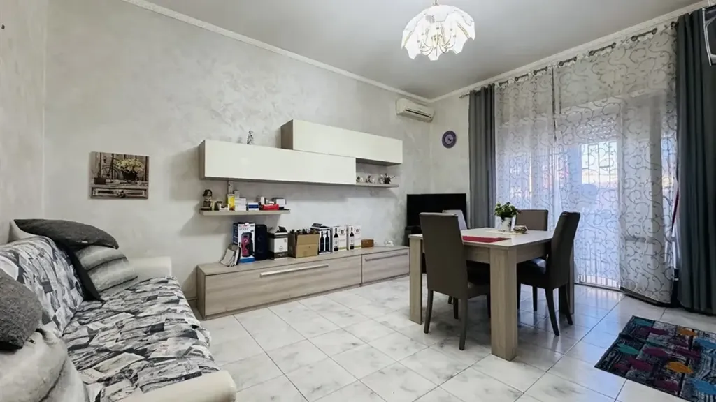 Séjour - Apartment with Balcony in Marino