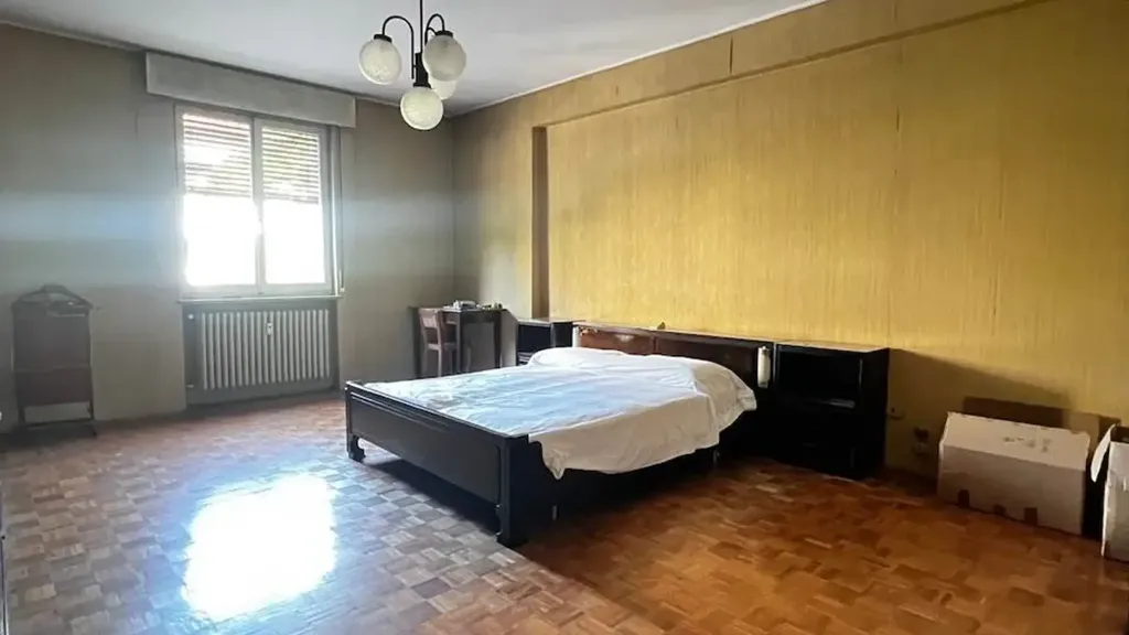 Chambres - Apartment with Balcony in Mantova