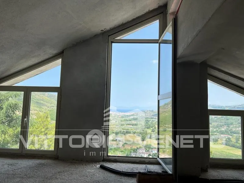 Toad - Apartment with Sea View in Laureana Cilento