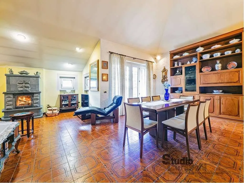 Salle à manger - Luxury Villa with Panoramic View in Ello