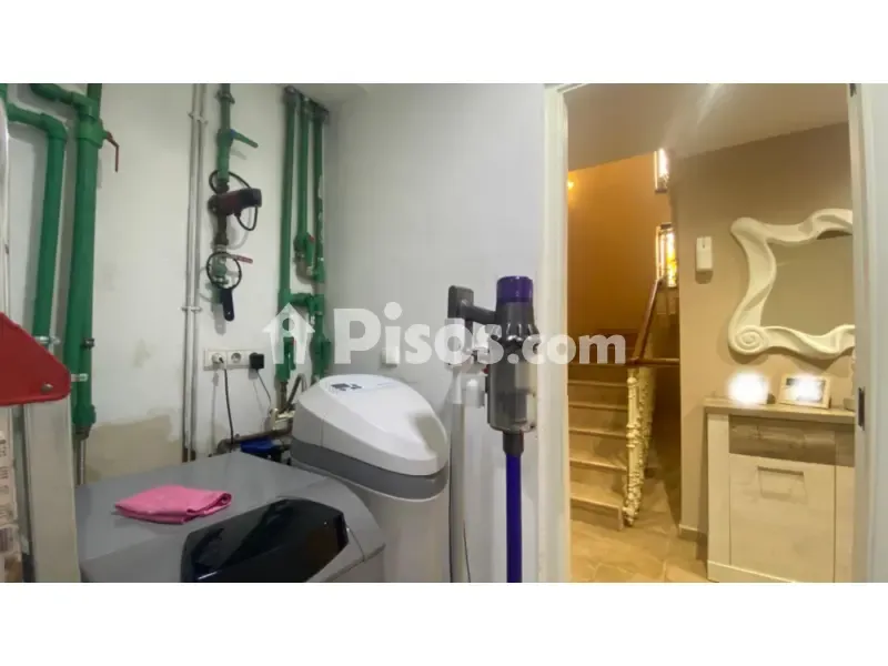 Buanderie - Luxury Chalet with Pool in Alicante Golf