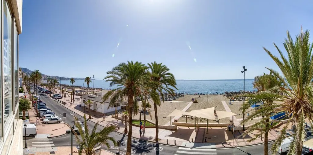 Rõdu - Beachfront Flat with Sea View in Fuengirola