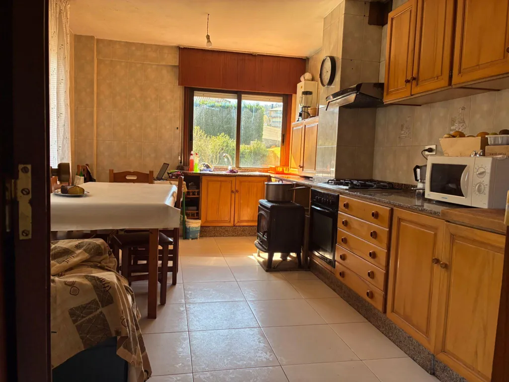 Kitchen - Isolated House with Garden in Mos, Pontevedra