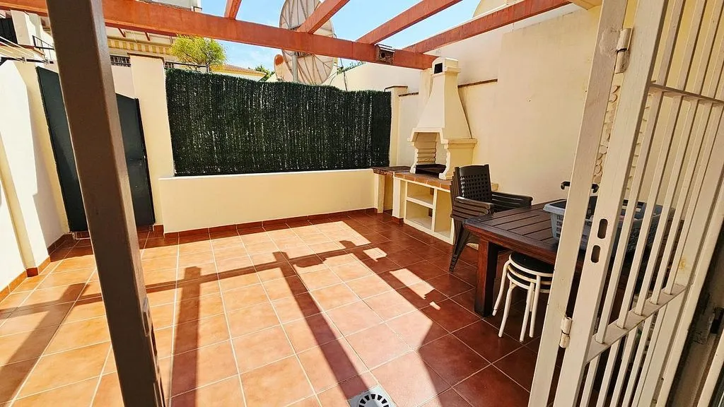 Terrasse - Semi-detached House with Pool in Benalmádena