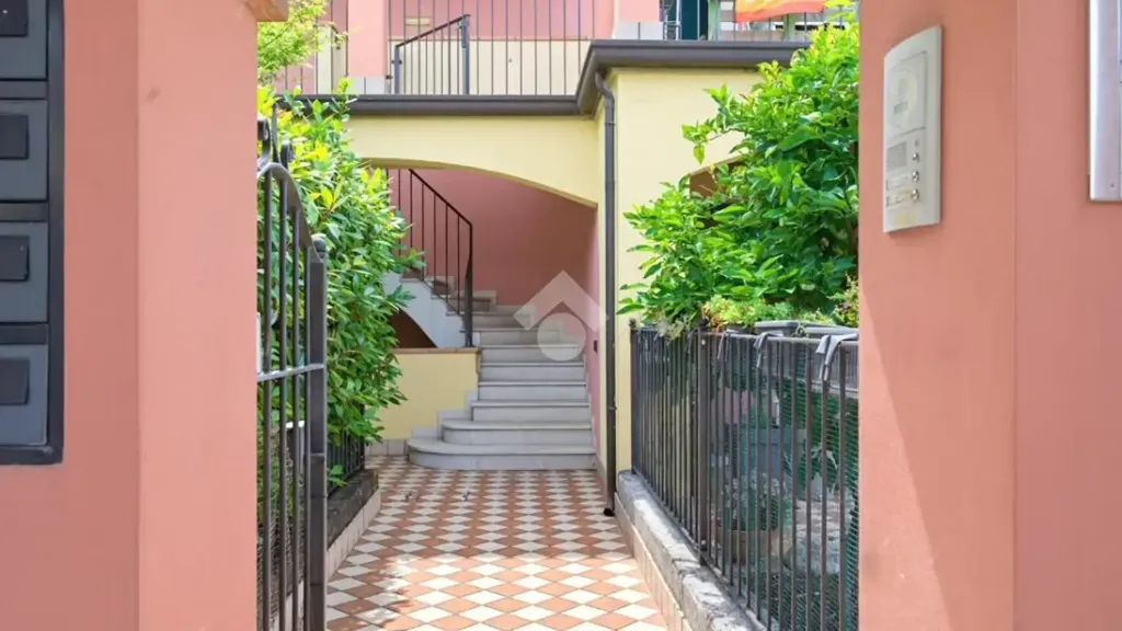 Aed - Bright Apartment with Terrace in Mazzano