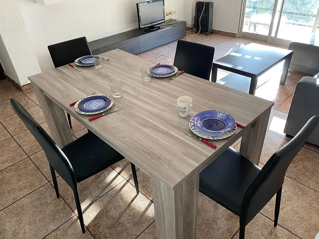 Dining Room - Brightly Lit Flat with Terrace in Dr. Manuel Candela