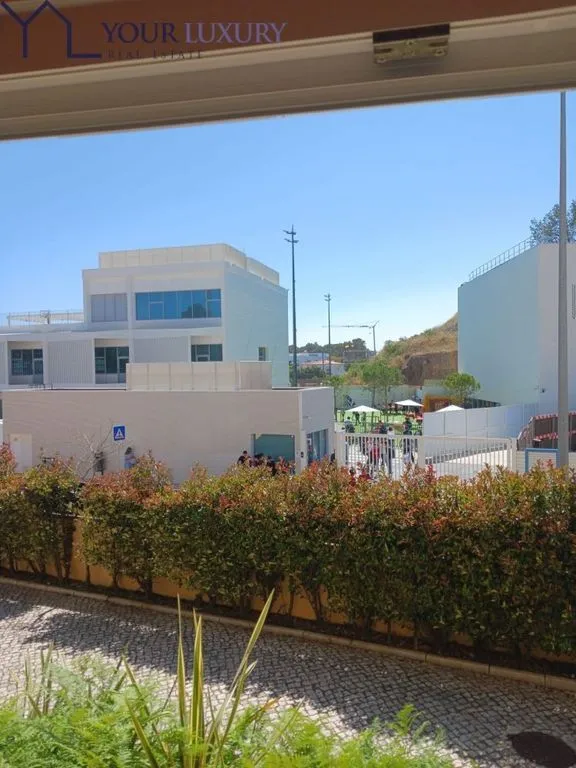 Rõdu - Luxury Apartment with Pool in Cascais