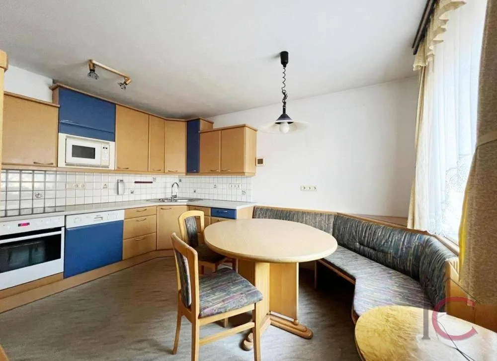 Kitchen - House with Development Potential in Zedlitzdorf