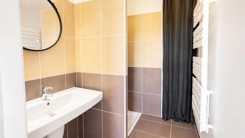 Salles de bain - Villa avec Vue Mer à Treilles