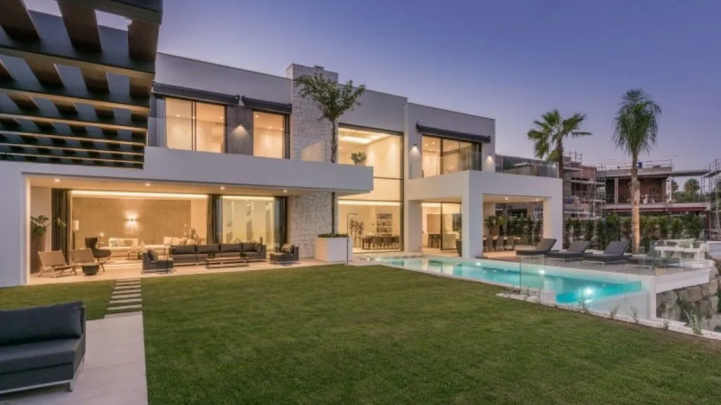 Piscine - Luxury Villa with Sea View in Benahavís