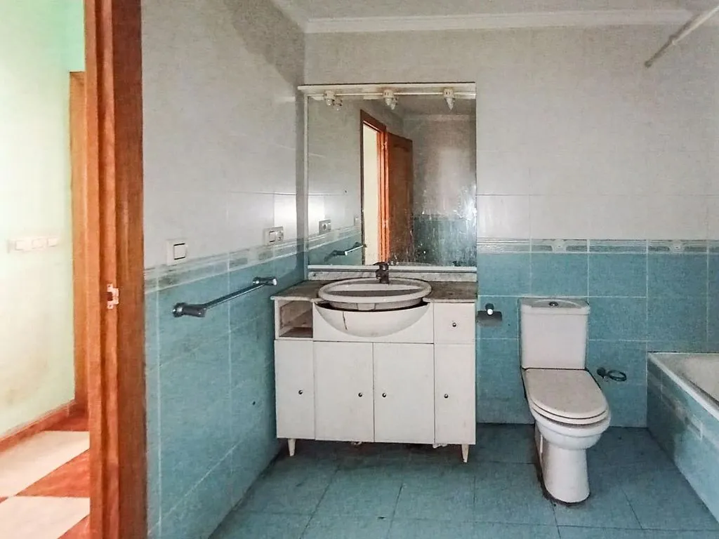 Vannitoad - Ground Floor Flat for Renovation in Almoines