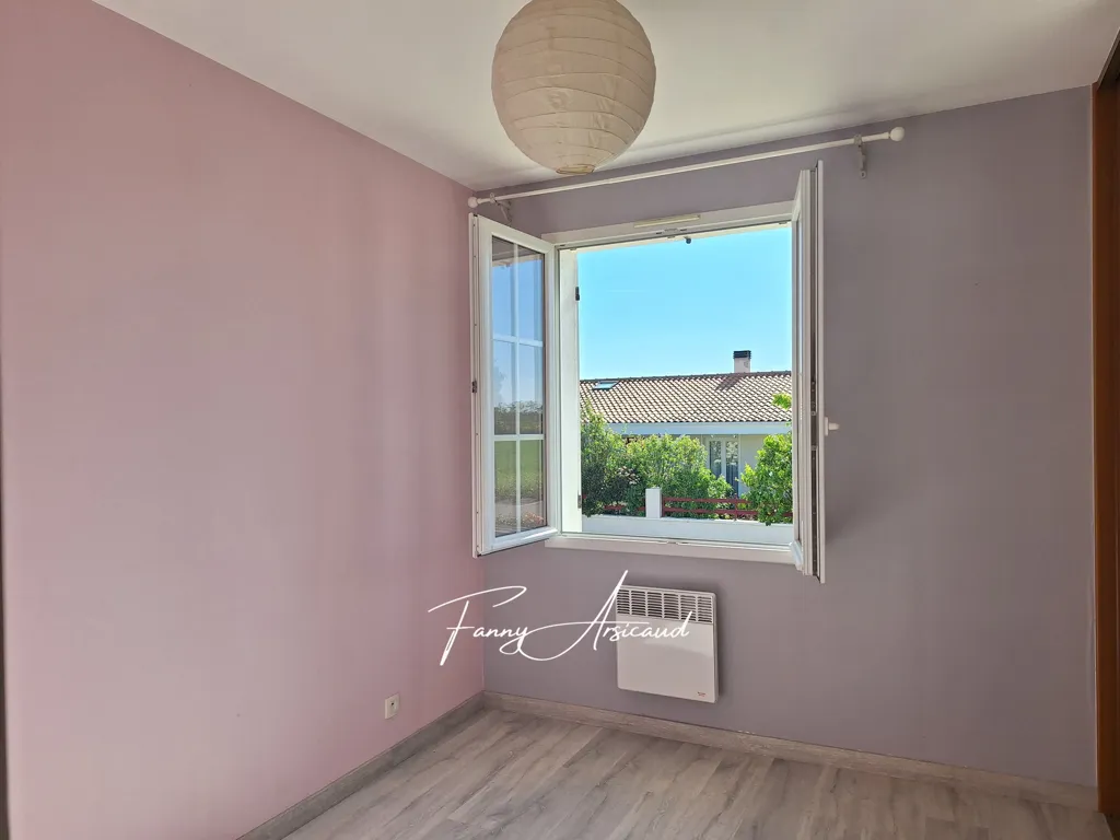 Pièces - Maison avec Vue Mer et Piscine à Esnandes