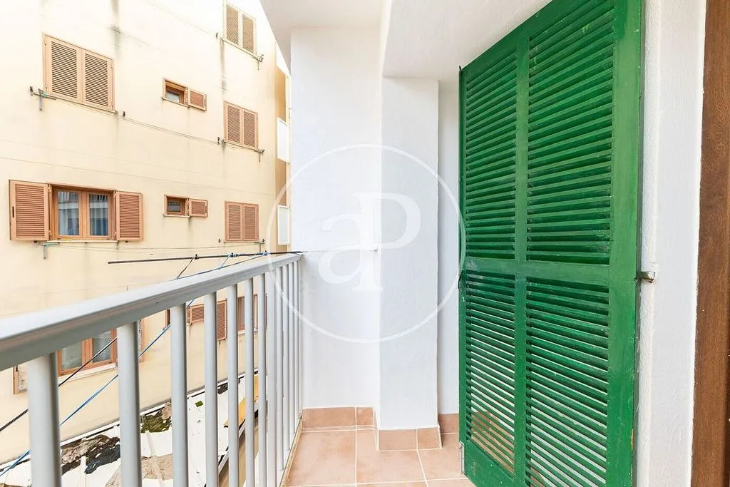 Balcon - Apartment with Balcony in Ponent