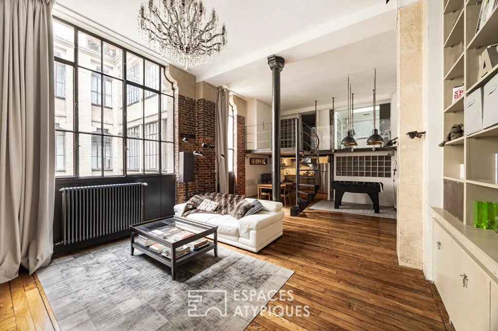 Séjour - Loft Industriel au Cœur de la Rue Martel
