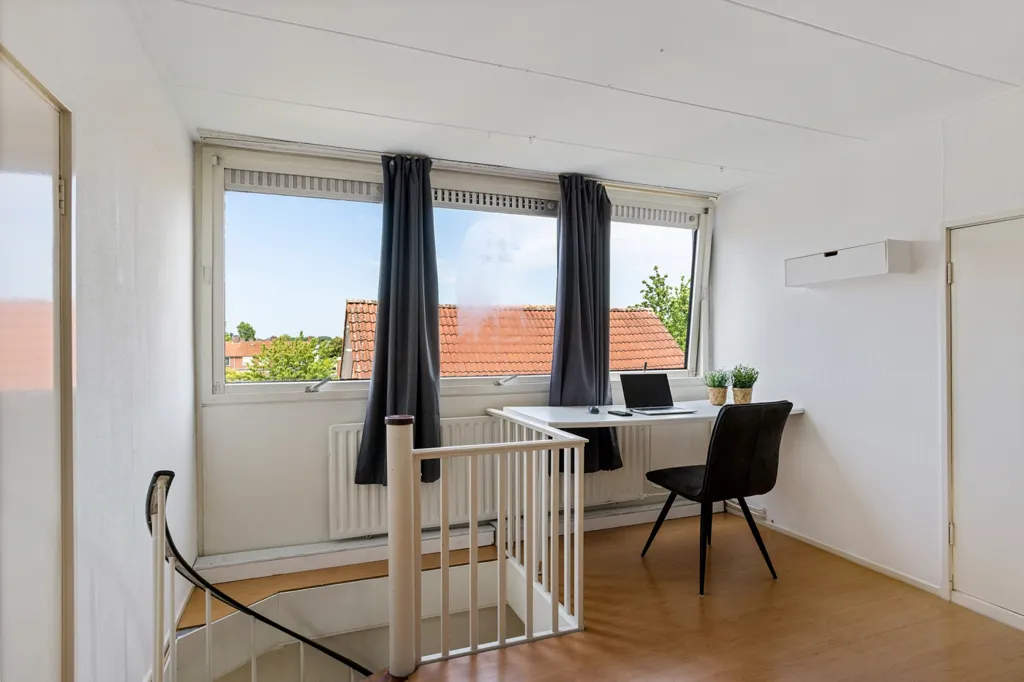 Office - Characterful Detached House with Garden in Enschede