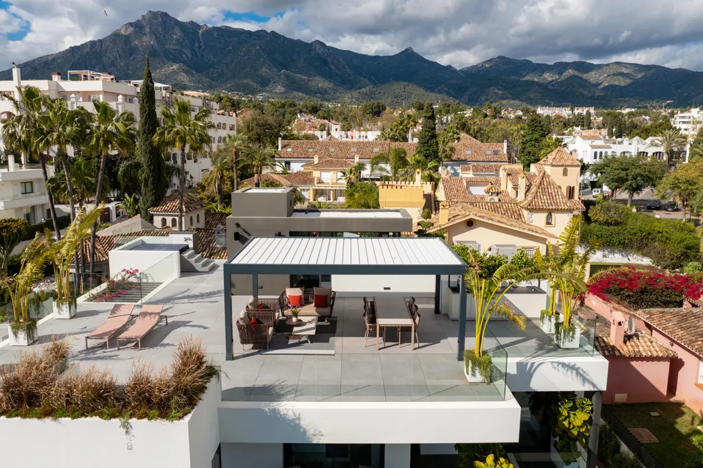 Terrasse - Luxury Villa with Pool near Marbella Beach