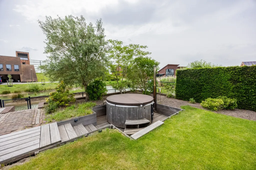 Giardino - Luxury Villa with Pool at Beuningse Plas, Beuningen