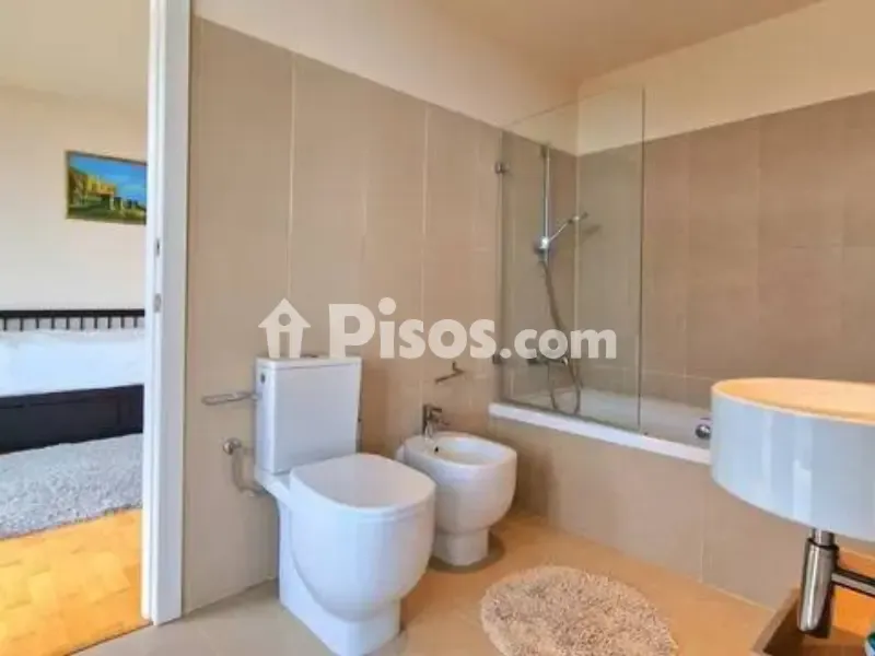 Salles de bain - Villa with Pool on Avinguda del Mediterrani