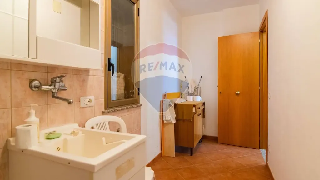 Salles de bain - Bifamiliar Villa with Garden in Caltanissetta
