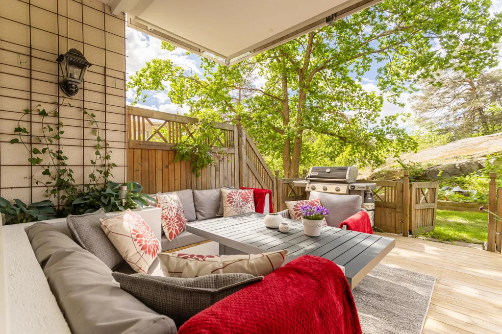 Terrasse - Bostadsrätt with Garden in Jungfrudansen