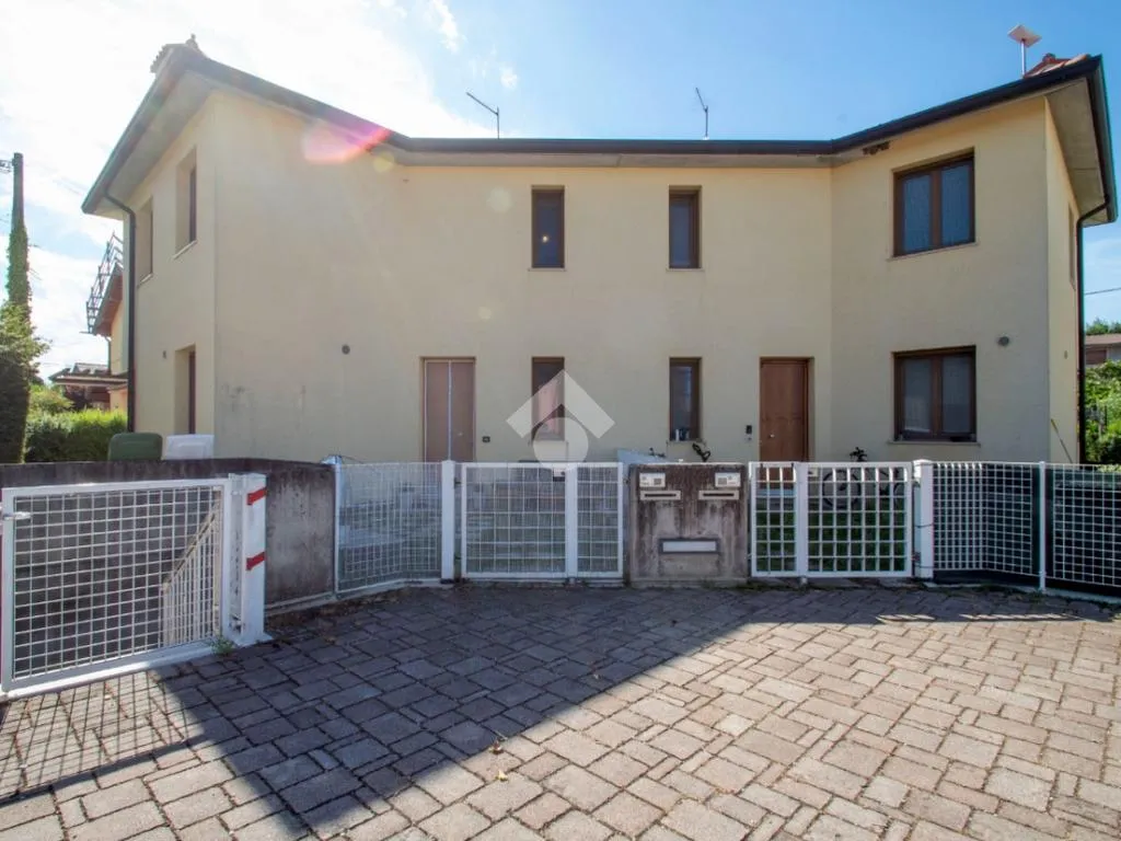 Extérieur - Bifamiliar Portion with Private Garden in Caldogno