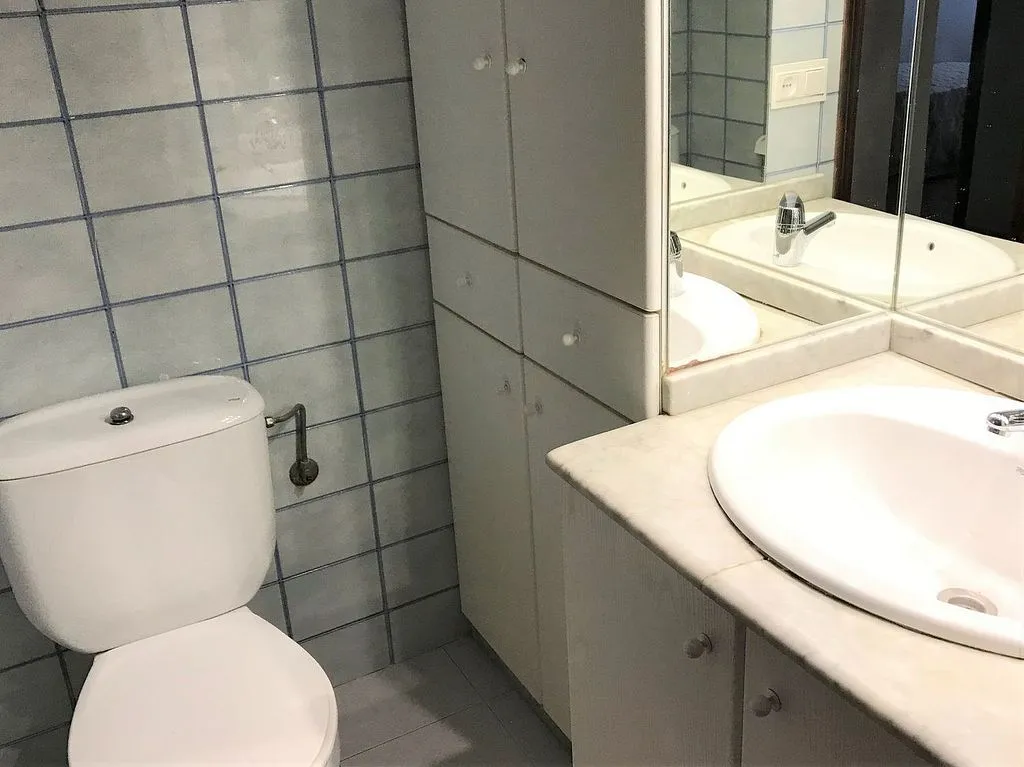 Student Flat with Balcony in Mestalla